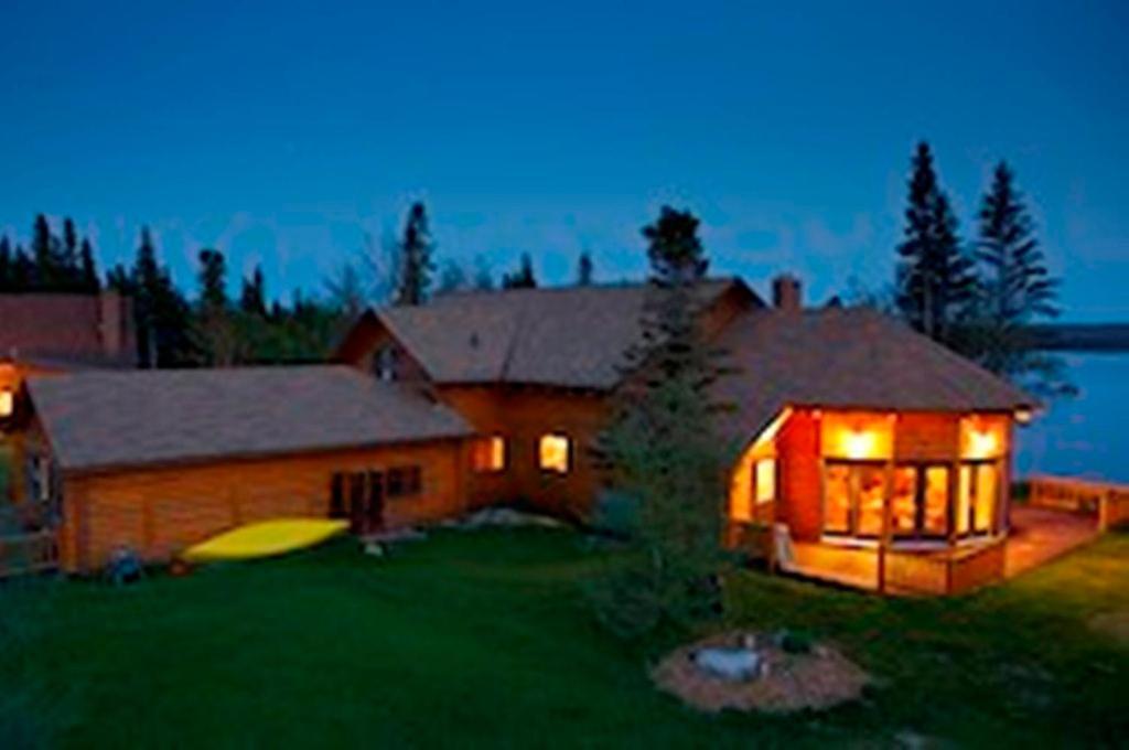 Tuckamore Lodge Main Brook ภายนอก รูปภาพ